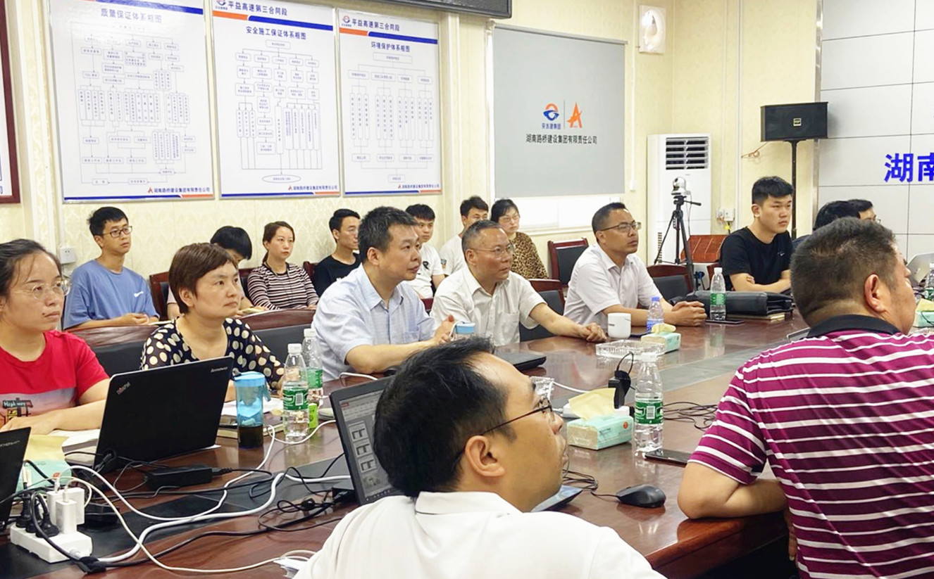 20200619126986.jpg 業(yè)財稅系統(tǒng)初步實現(xiàn)一體化融合_20200611223035_副本.jpg