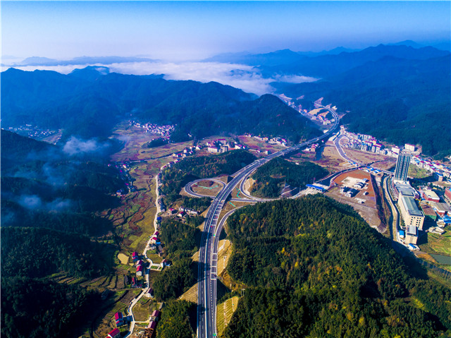 馬安高速公路LM01標(biāo)整體形象4.jpg